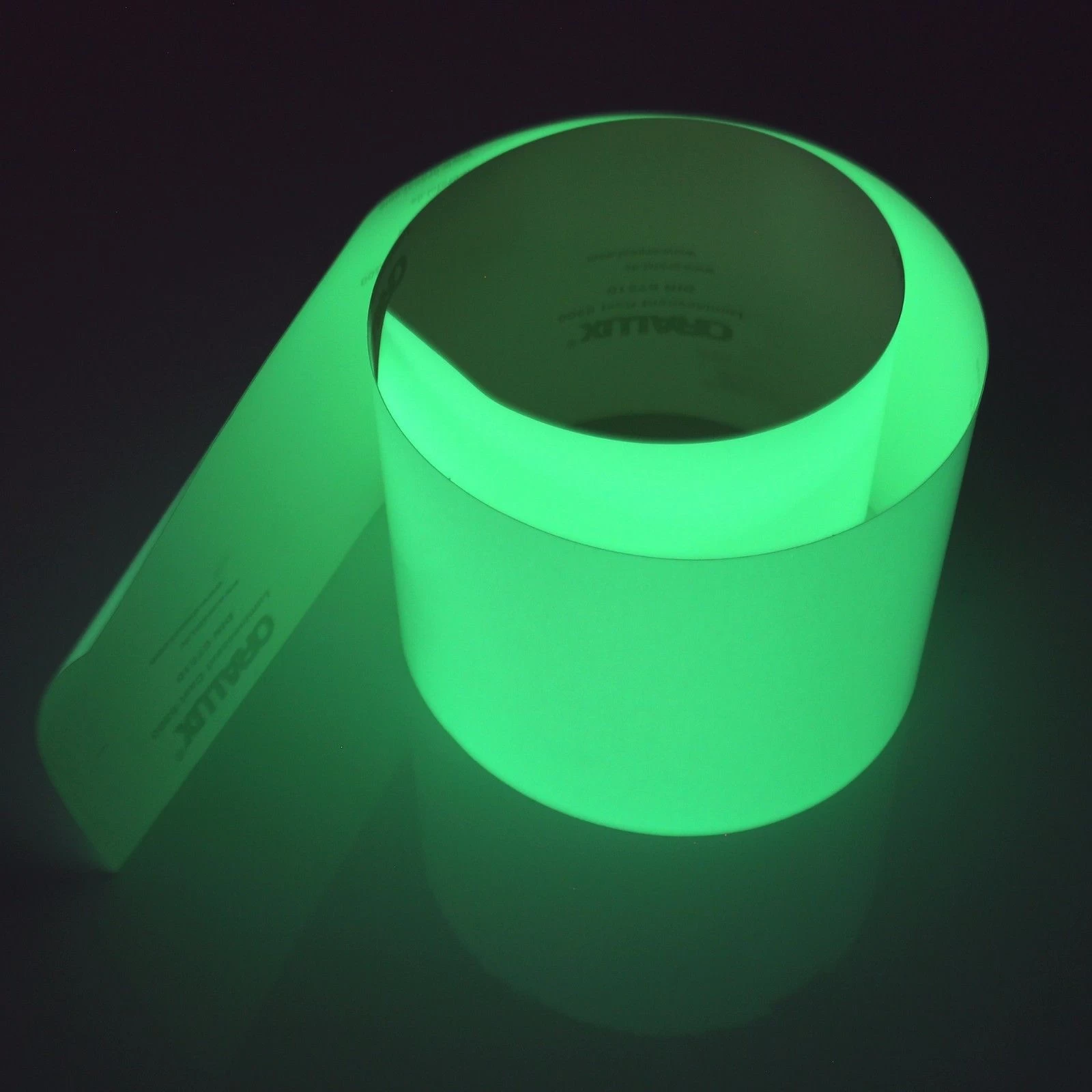 adhesif-phosphorescent-oralux-9300.webp